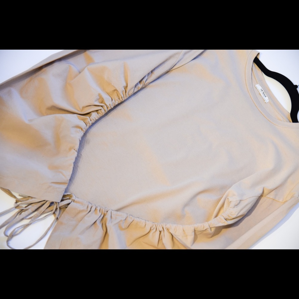Zara Bell Sleeve Top with Ties in biscuit beige size M runs large as new - Picture 4 of 7